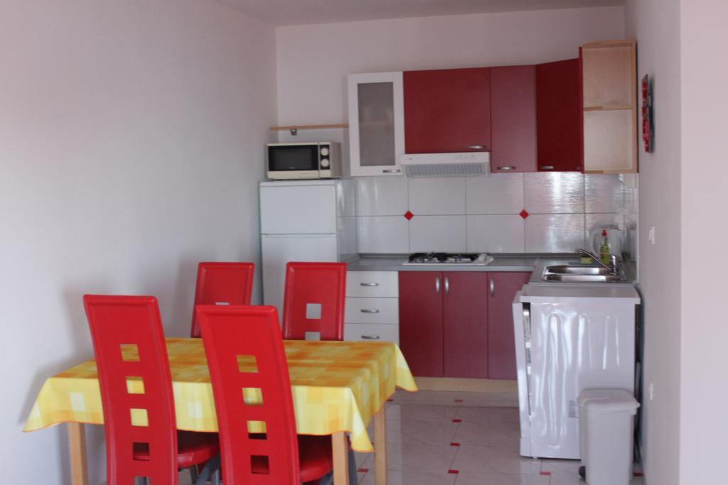 Apartments Mustac Drage Εξωτερικό φωτογραφία